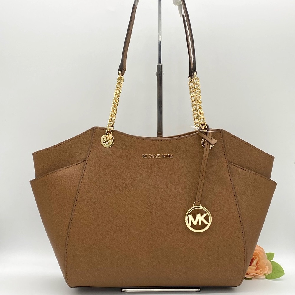 MICHAEL KORS LG CHAIN SHOULDER TOTE  LUGGAGE - Picture 5 of 16